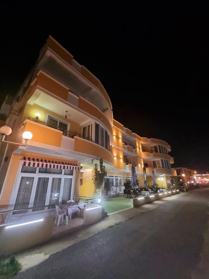 Grandino resort rooms&apart Ulcinj Esterno foto