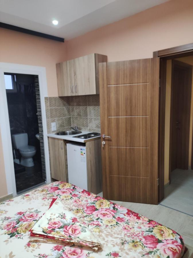 Grandino resort rooms&apart Ulcinj Esterno foto